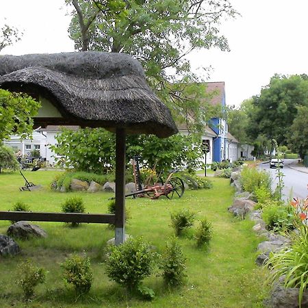 Hotel Alt Wittower Krug Wiek auf Ruegen Luaran gambar