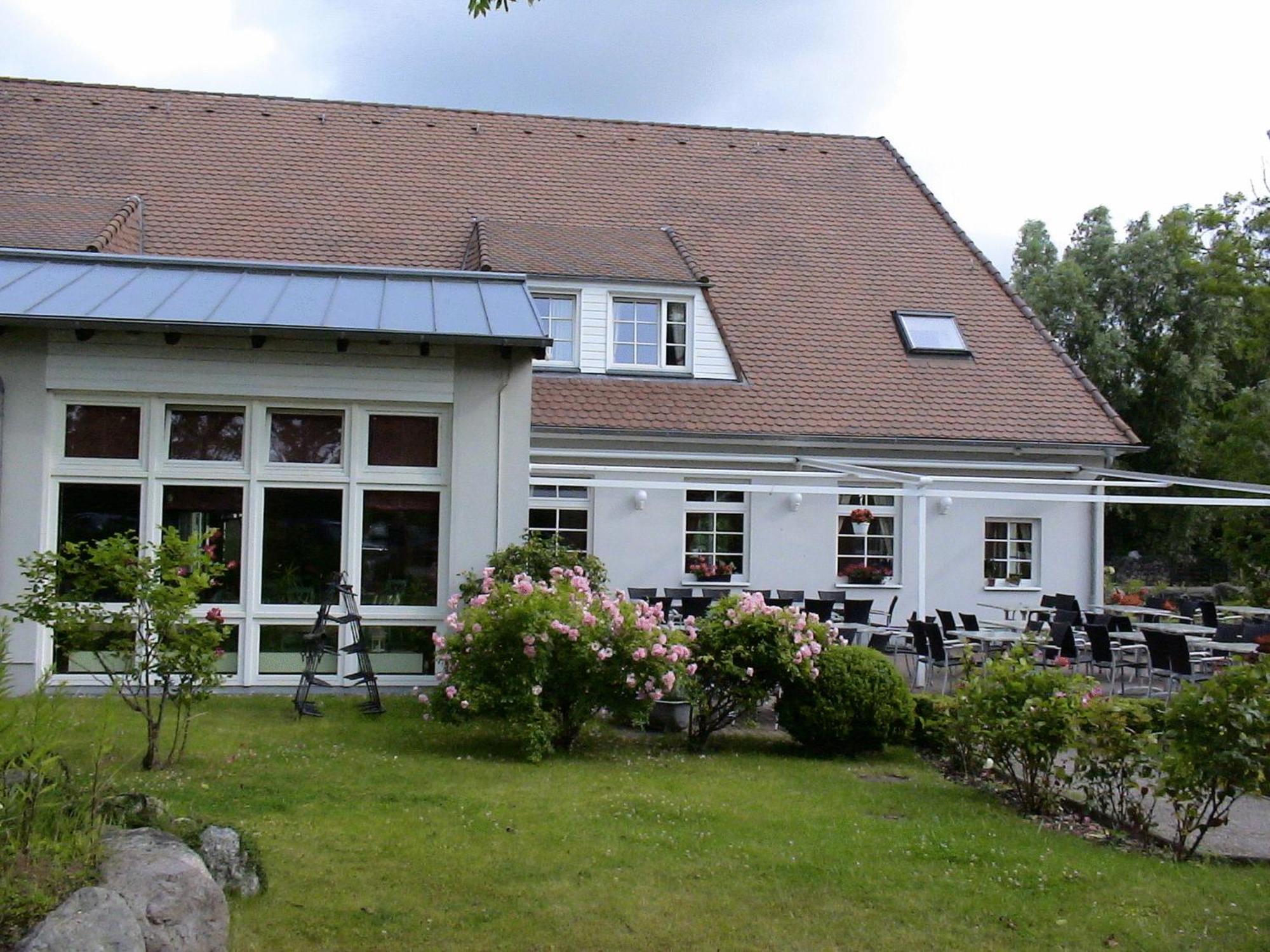 Hotel Alt Wittower Krug Wiek auf Ruegen Luaran gambar